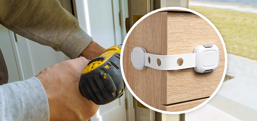 Childproof Sliding Door Locks in Shafter, CA